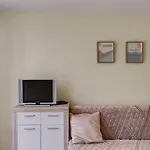 Crown Club Апартамент *