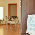 Crown Club Апартамент *