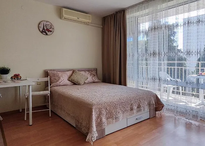 Apartment Crown Club *