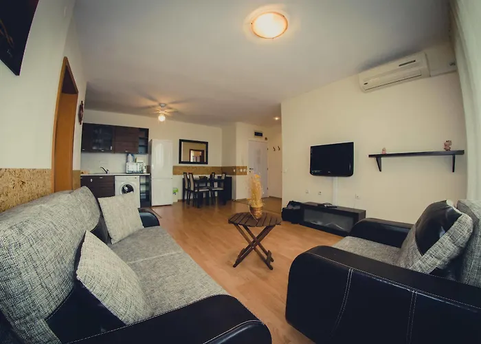 Apartment Crown Club *