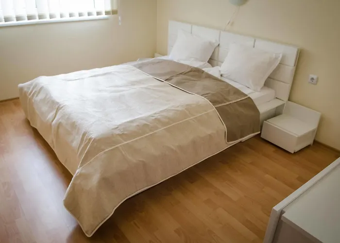 Crown Club Apartment Sveti Vlas