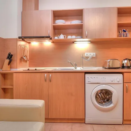 Crown Club Свети-Влас