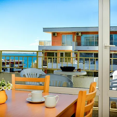 Crown And Imperial Apartments Appartement Sveti Vlas