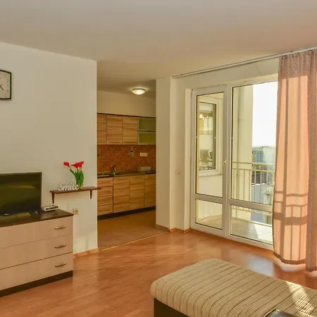 Crown Club Апартаменты