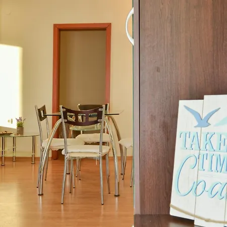 Crown Club Апартаменты *