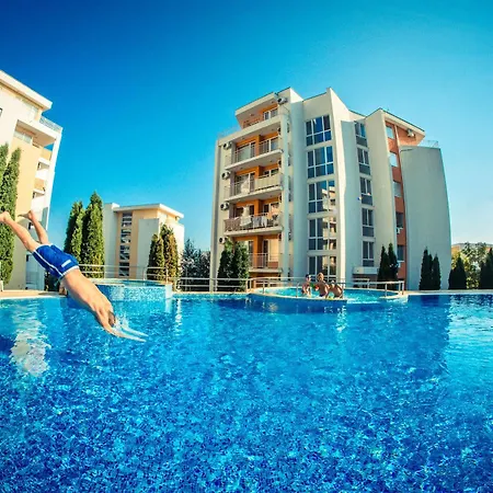 Crown And Imperial شقة سفيتي فلاس