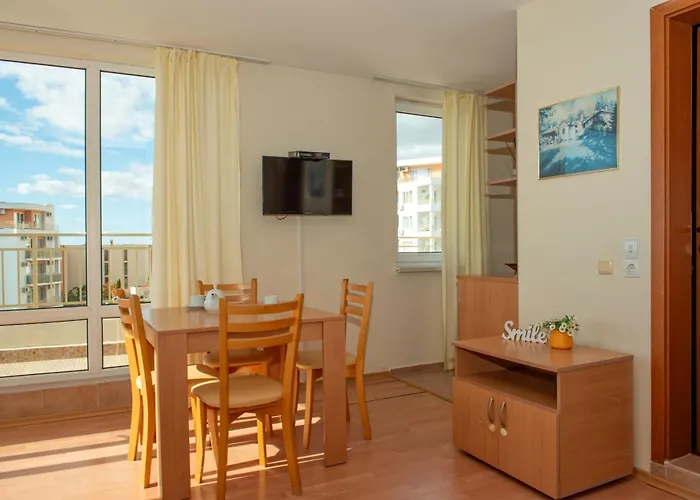 Crown Club Sveti Vlas