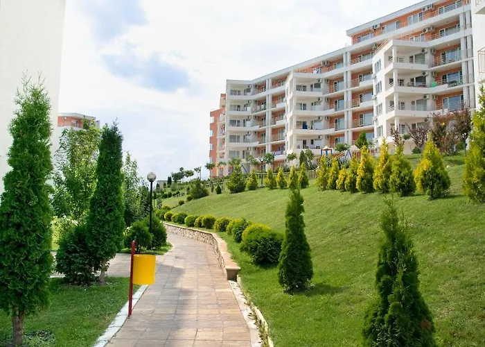 Апартамент Crown Club