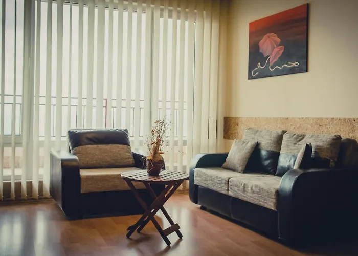 Crown Club Свети Влас