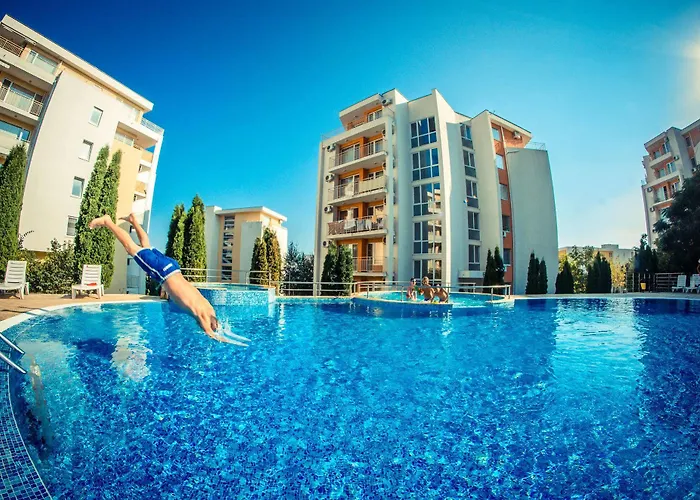 Crown Club Апартамент Свети Влас