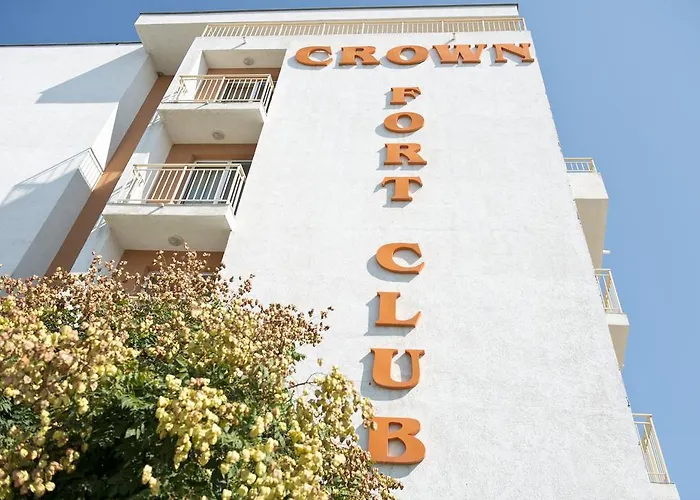 Crown Club